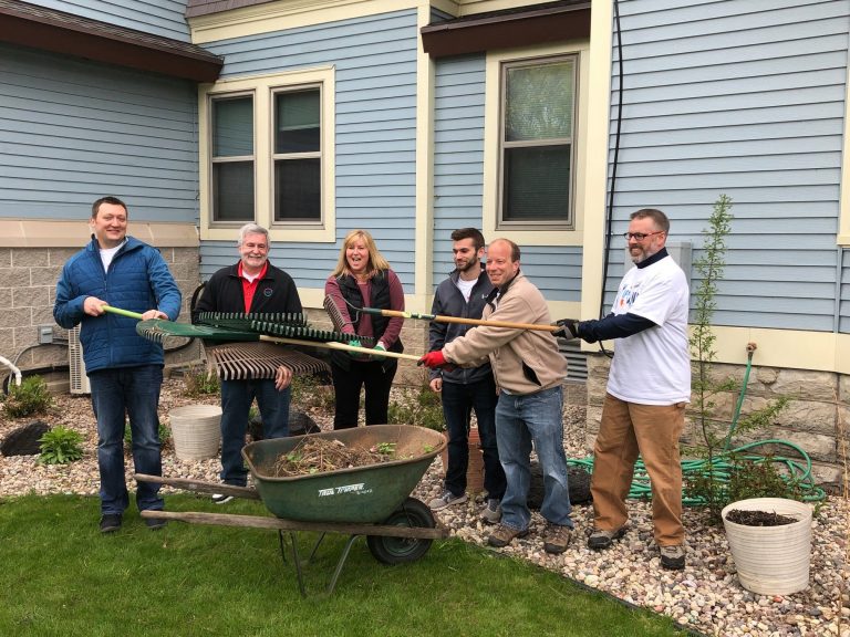 Volunteers in Oshkosh